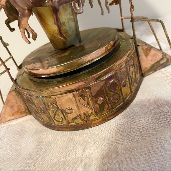 Vintage | Copper Merry Go Round Carousel Music Box - Picture 4 of 9